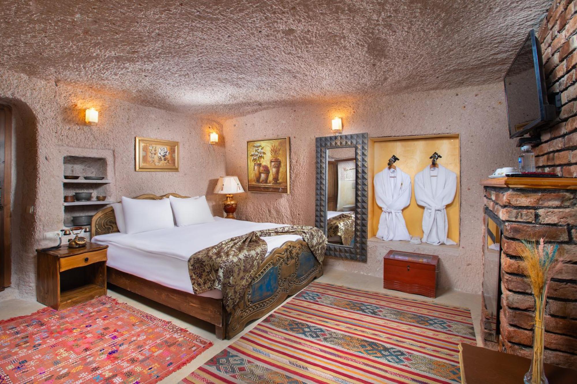 Cappadocia Fairy Chimneys Selfie Cave Hotels - Special Class Üçhisar Exteriör bild