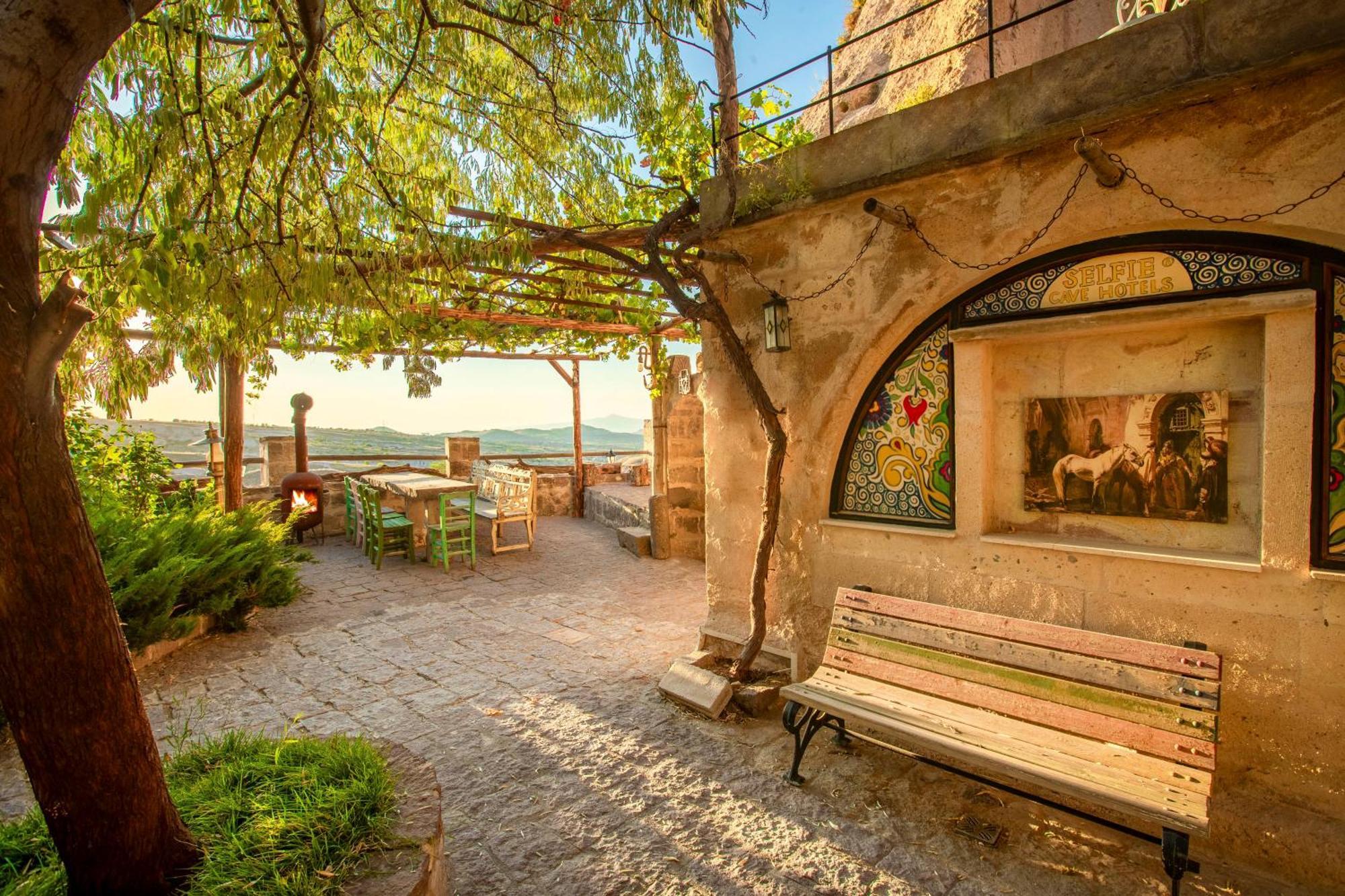Cappadocia Fairy Chimneys Selfie Cave Hotels - Special Class Üçhisar Exteriör bild