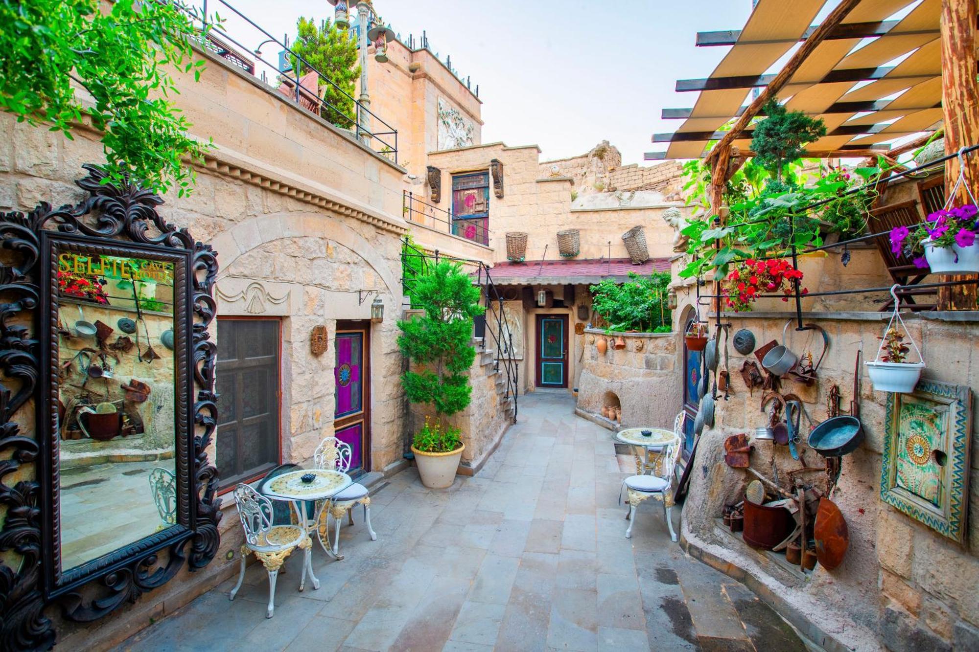 Cappadocia Fairy Chimneys Selfie Cave Hotels - Special Class Üçhisar Exteriör bild
