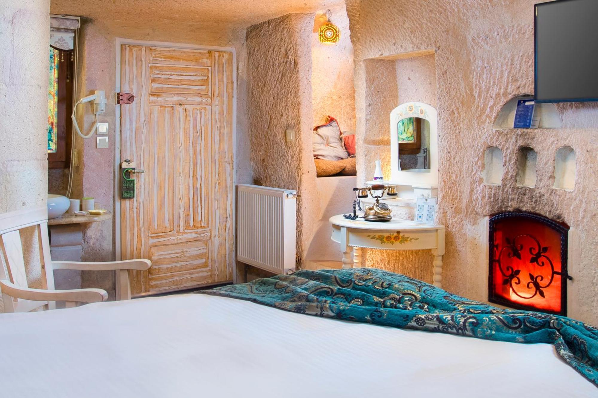 Cappadocia Fairy Chimneys Selfie Cave Hotels - Special Class Üçhisar Exteriör bild